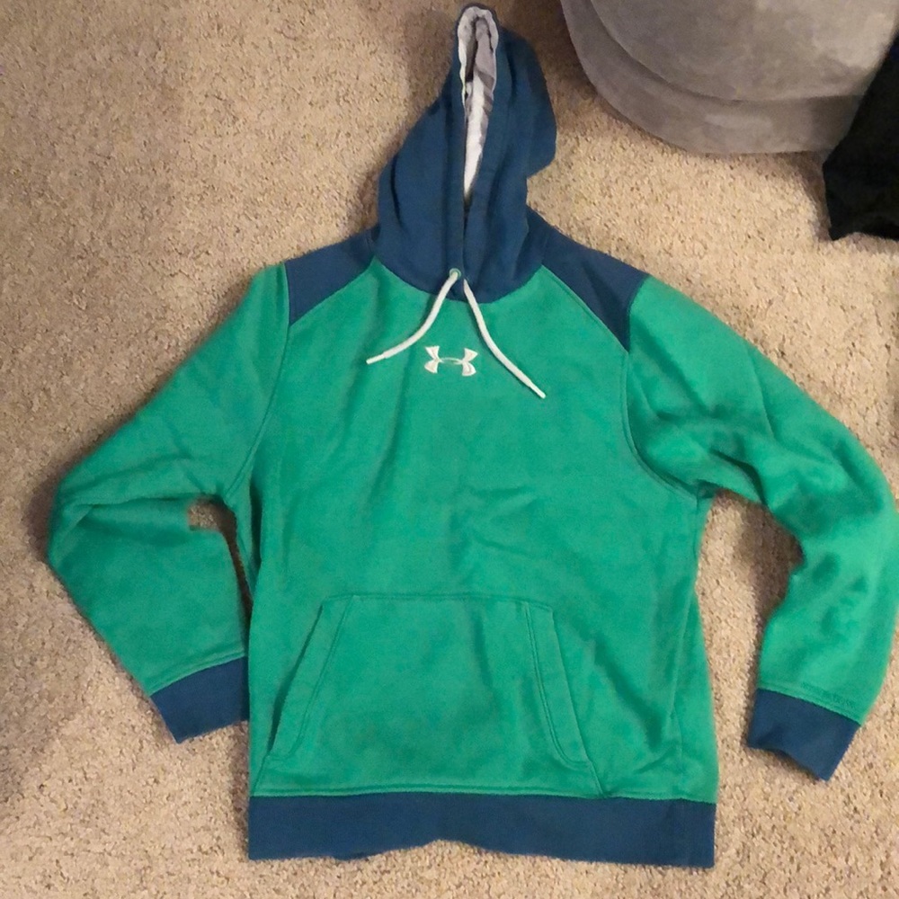 Under Armour Hoodie (L)